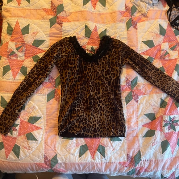 Leopard lace top - Picture 2 of 5